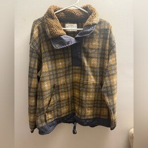 REI Cooperative Women’s Large Pullover REI Plaid Pullover with Sherpa Collar